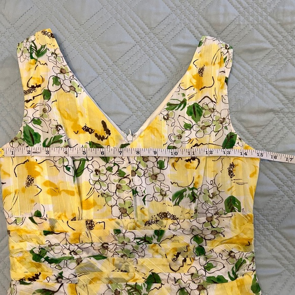 ROBBIE BEE Yellow floral dress, sleeveless, Size 6Petite - Picture 4 of 8